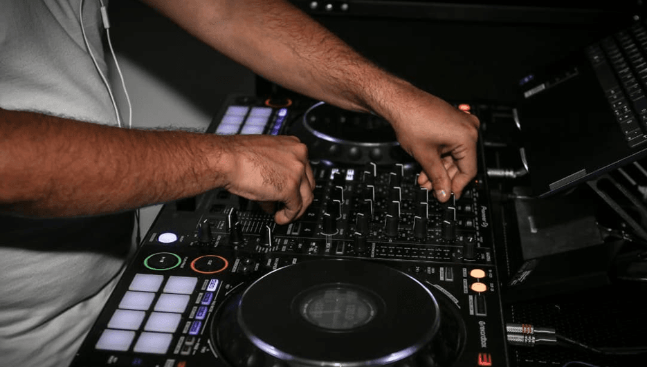 Live DJ Events